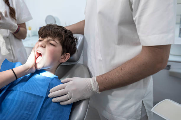 Best Emergency Broken Tooth Repair in South Woodstock, CT